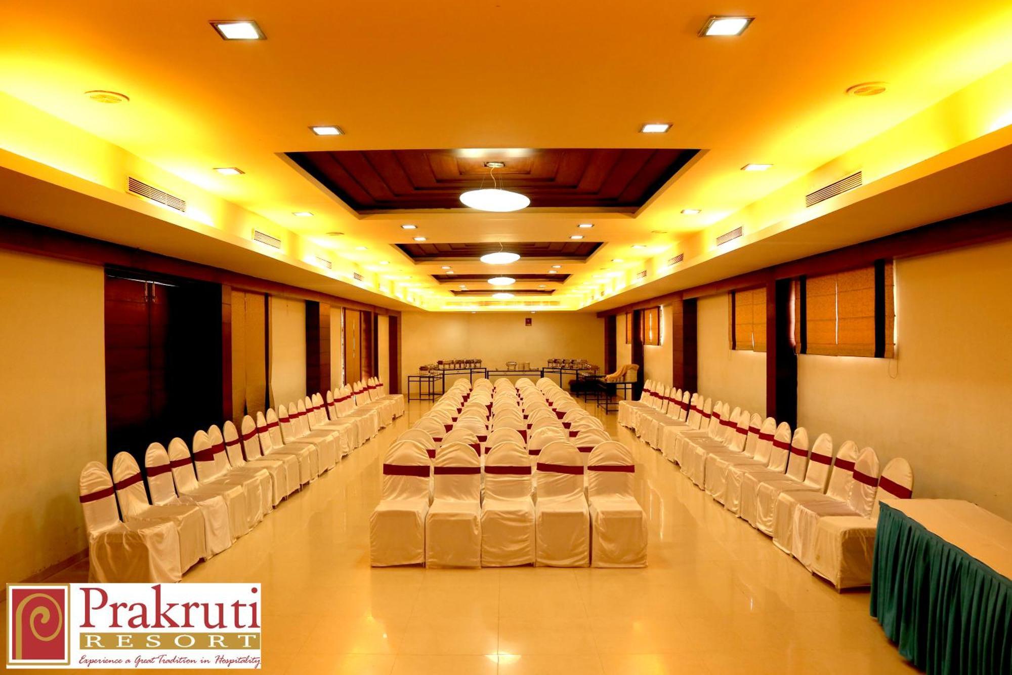 Prakruti Resort 巴罗达 外观 照片