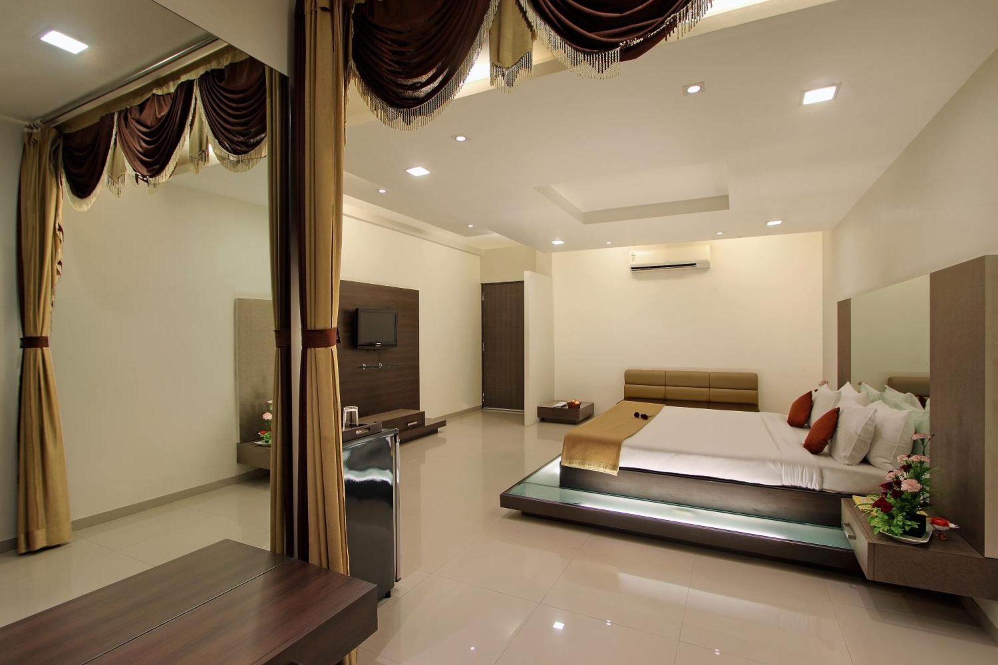 Prakruti Resort 巴罗达 外观 照片