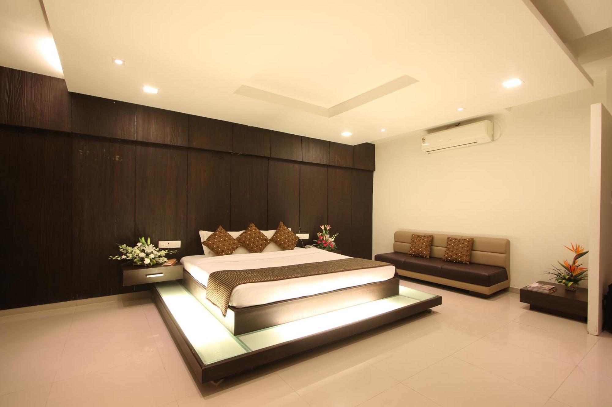 Prakruti Resort 巴罗达 外观 照片